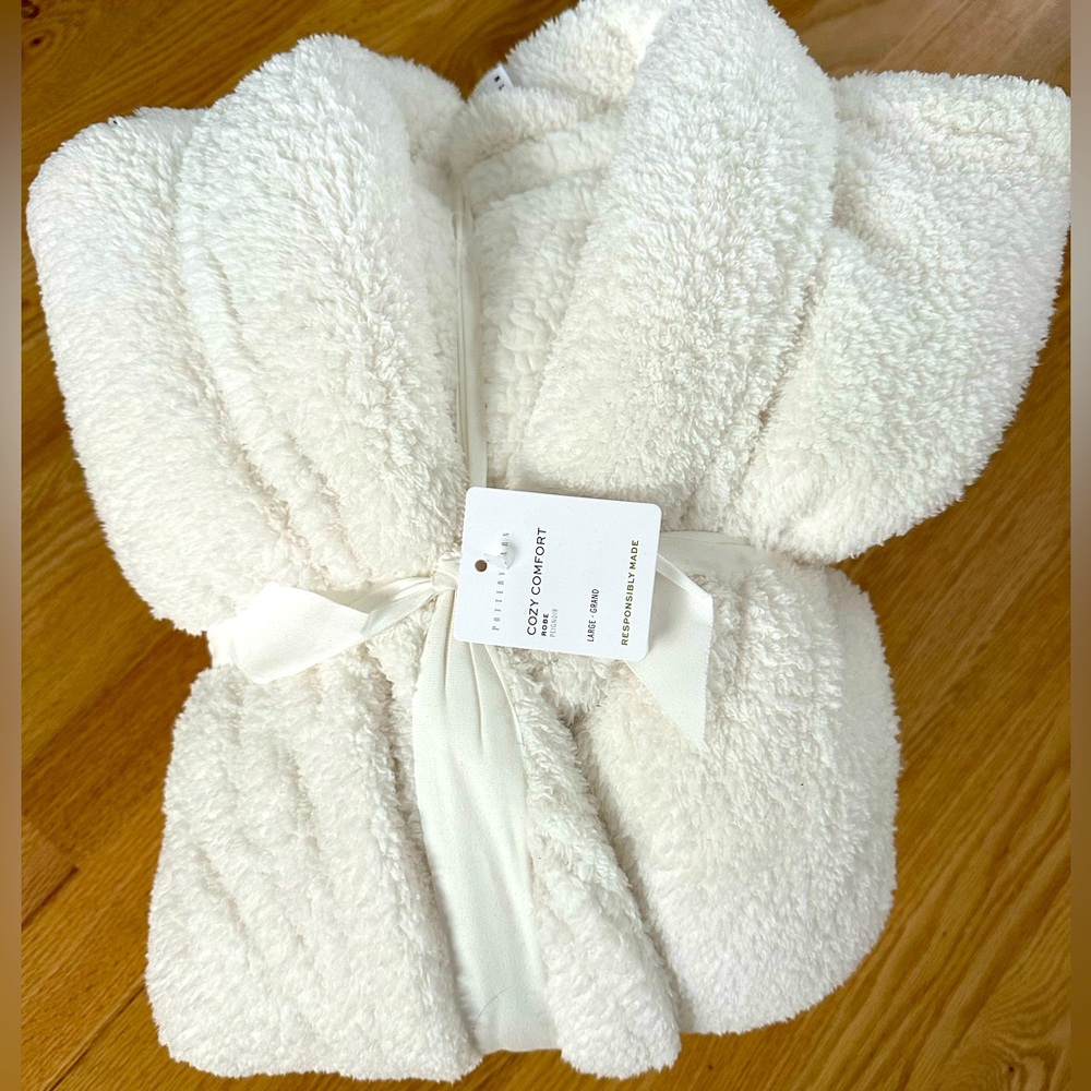 Brand New Pottery Barn Robe